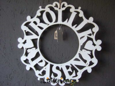 Wooden Easter Wreath