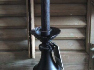 Candlestick antique black m