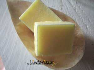 Amber cube bergamot yellow