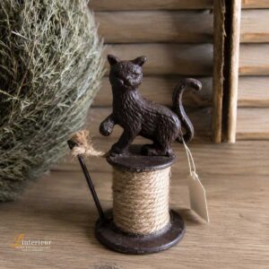 Touwhouder kat