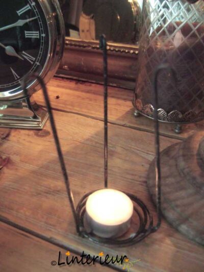 Black-gray tea light holder