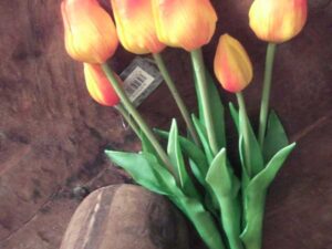 Bunch of tulips orange 44 cm