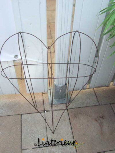 Heart frame iron