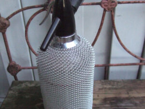 Spray bottle of chainmail 1