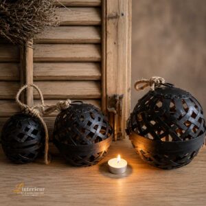 Windlichten 3 metalen ballen