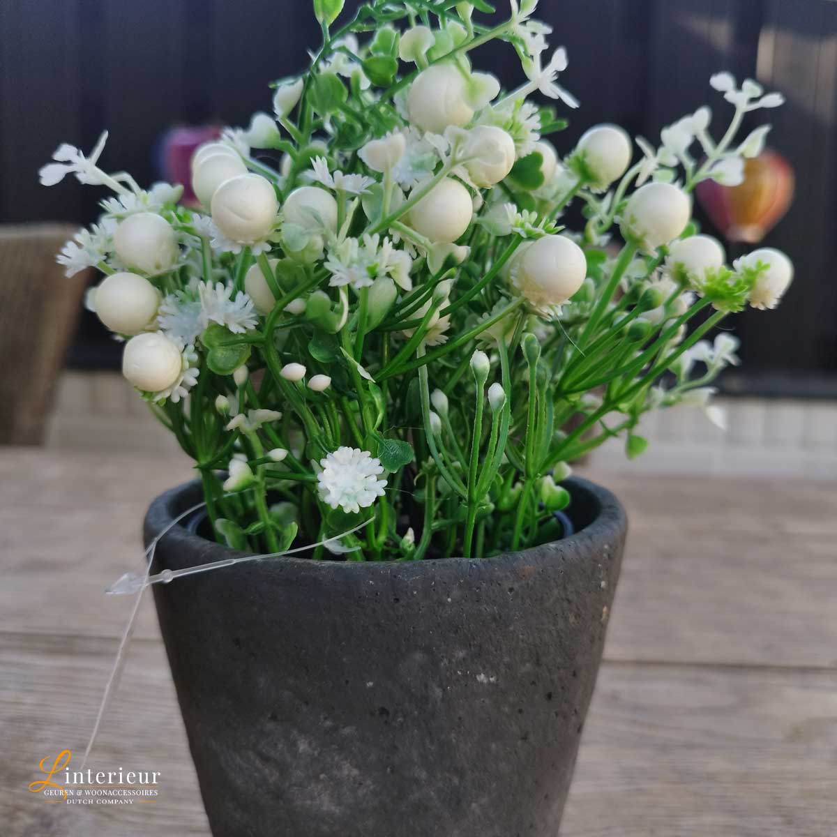 Kunstplantje met Witte Bloemetjes